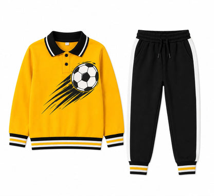 Collar Neck Sweatshirt Paired with Jogger Pants